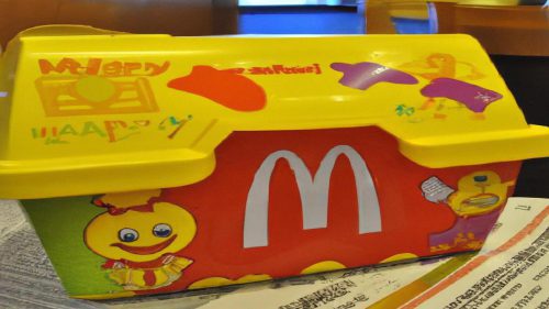 Ile kosztuje happy meal?